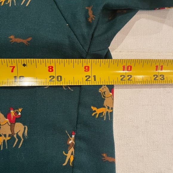Vintage horse and hound equestrian Patterned green button down Shirt. Classic! - Picture 7 of 9